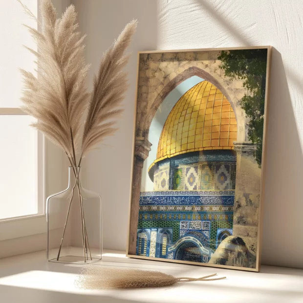 Affiche sur toile représentant le Dôme doré d’Al-Aqsa sous une arche de pierre