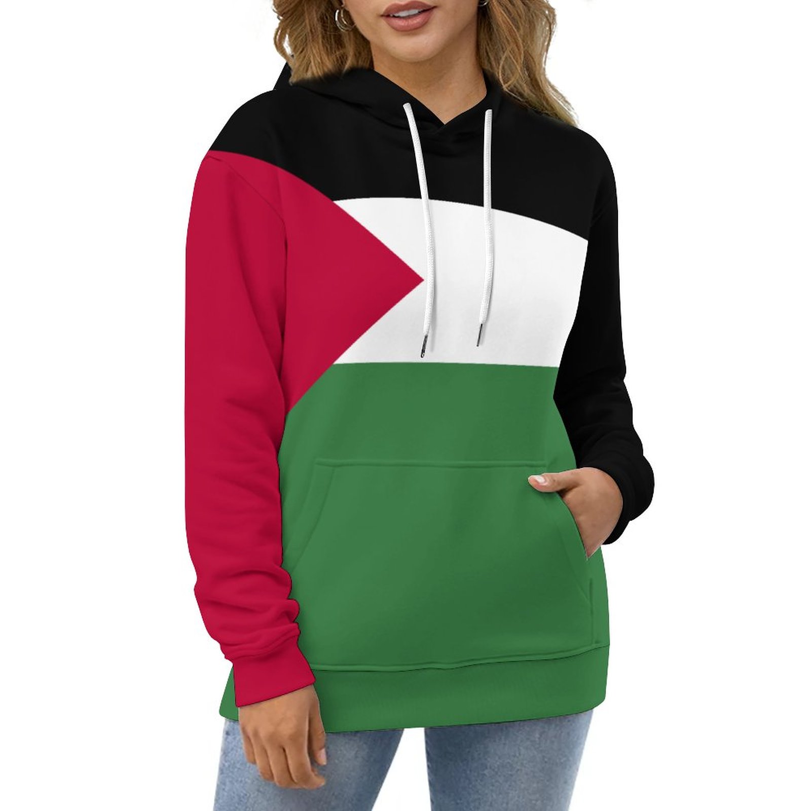 Détail des perles et des éléments suspendus du bracelet palestinien