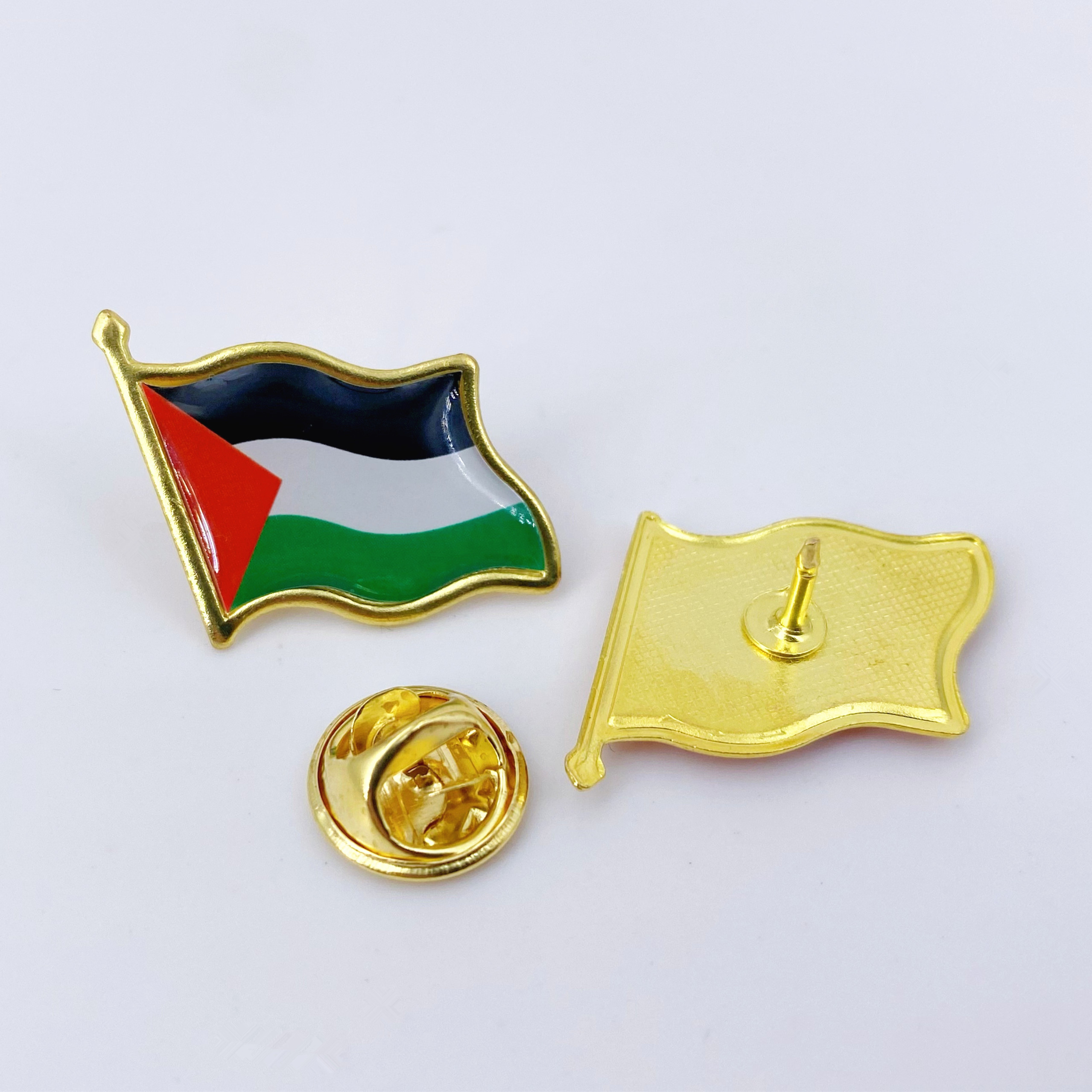 Broche drapeau palestinien dorée en métal